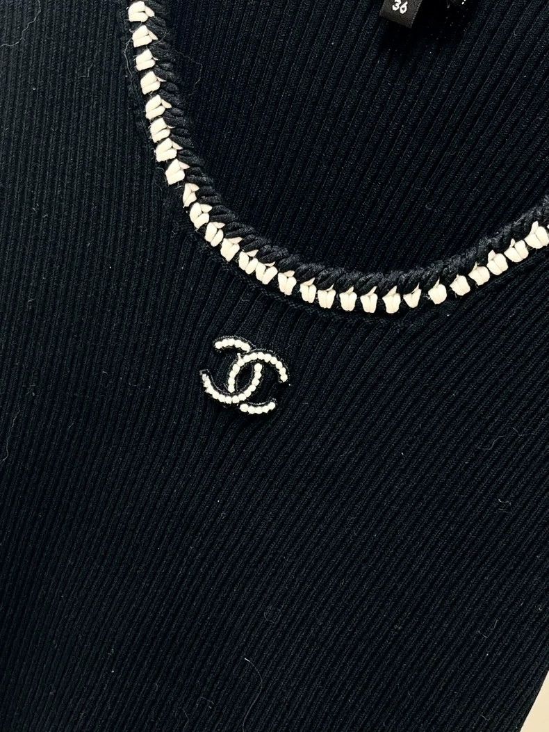 Chanel Chanel 22C early spring show black and white rolled-edged Size XS / US 0-2 / IT 36-38 - 3 Thumbnail