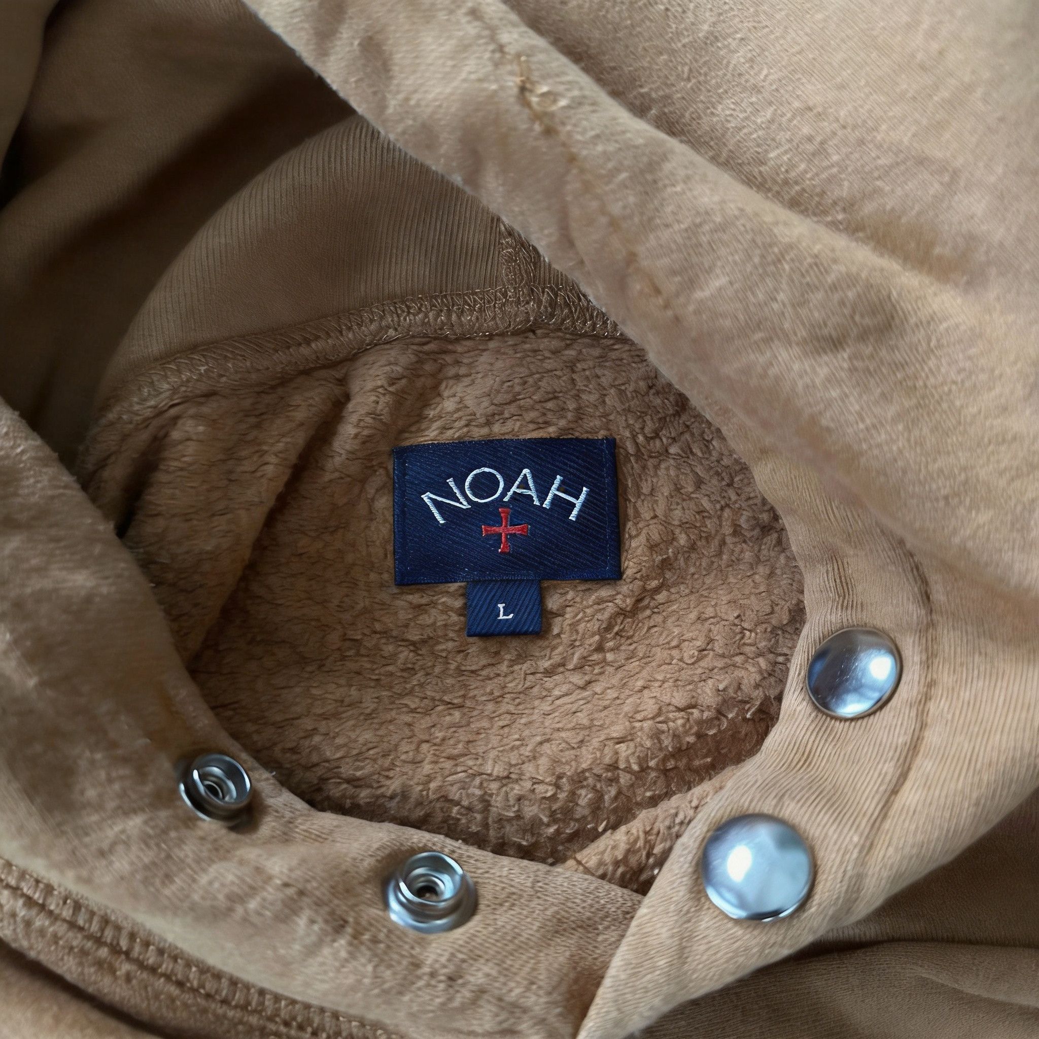 Noah Embroidered Logo Khaki Fleece Hoodie/ in Beige, Men's — image 6 of 6