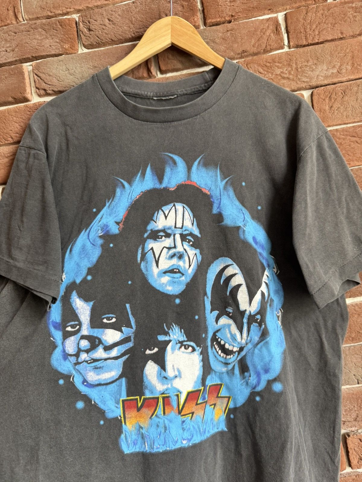 Band Tees Rare vintage Kiss Big Heads Rock Metal Band Tee Grail Hype L Size US L / EU 52-54 / 3 - 3 Thumbnail