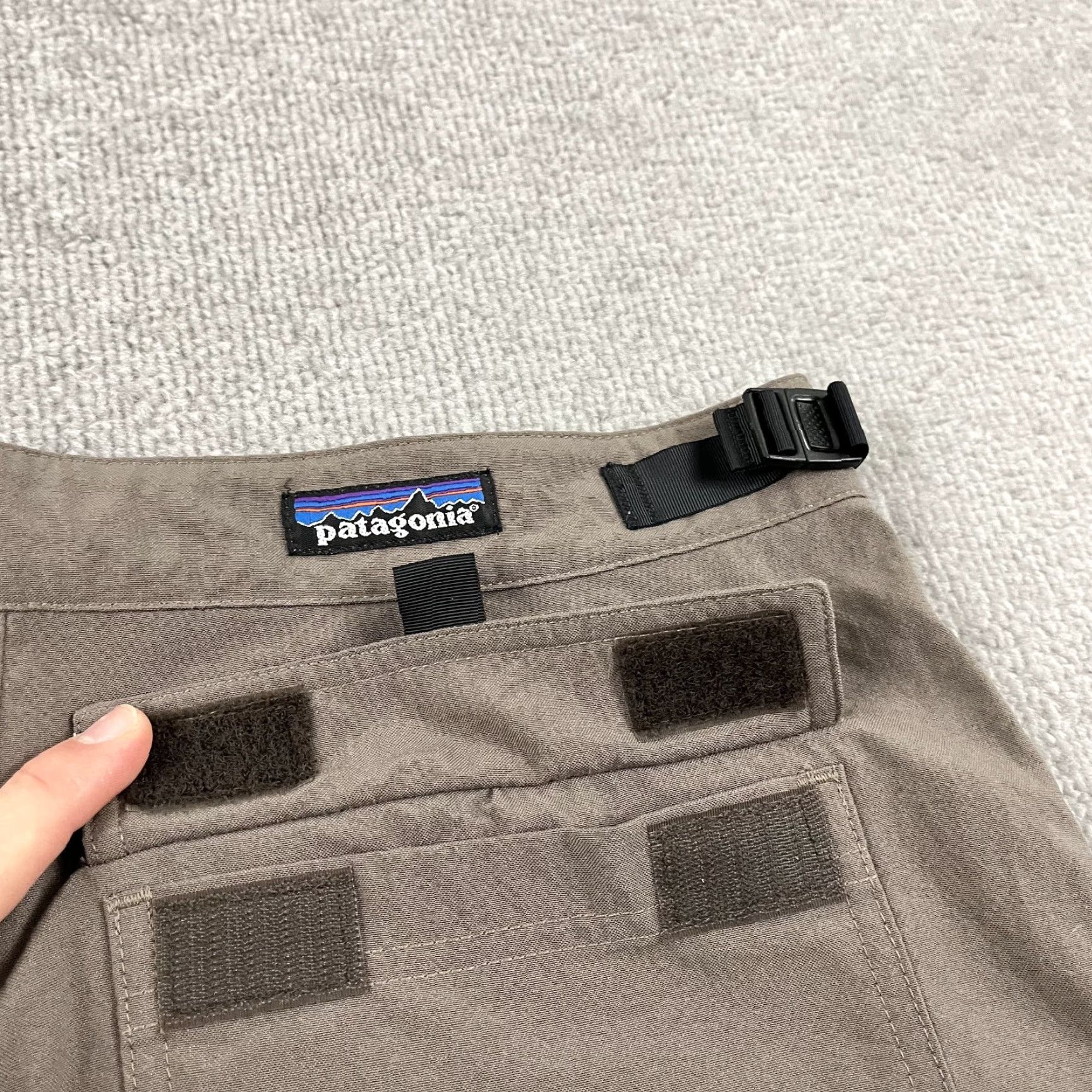 Patagonia Patagonia Pants Women Size 12 32x31 Brown Hiking Outdoor Belted Pockets Nylon Womens Size 34" / US 12 / IT 48 - 3 Thumbnail