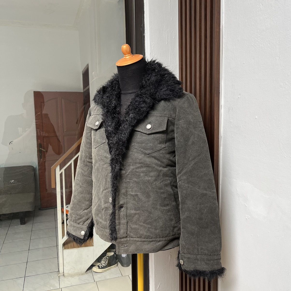 Katharine Hamnett London Blouson Fux Faur trucker Jacket