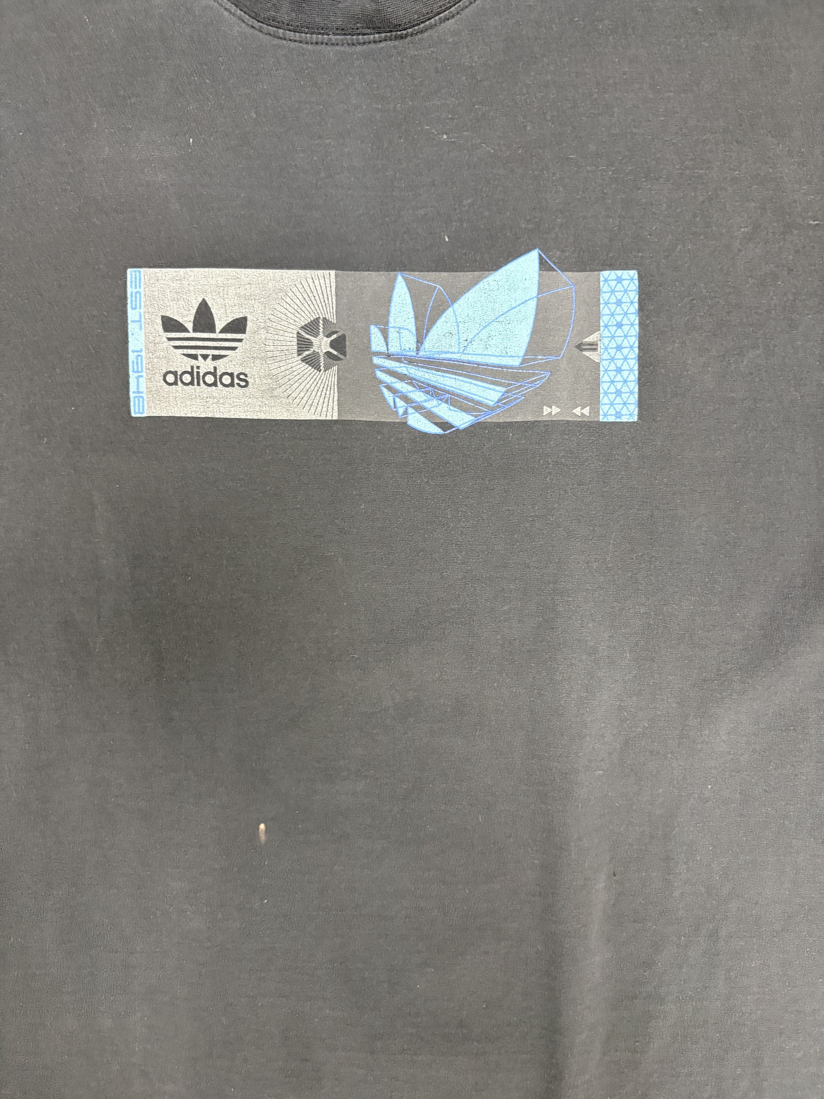 Adidas × Vintage Adidas Flower Logo Vintage Black T-Shirt Tee Size US XXL / EU 58 / 5 - 2 Thumbnail