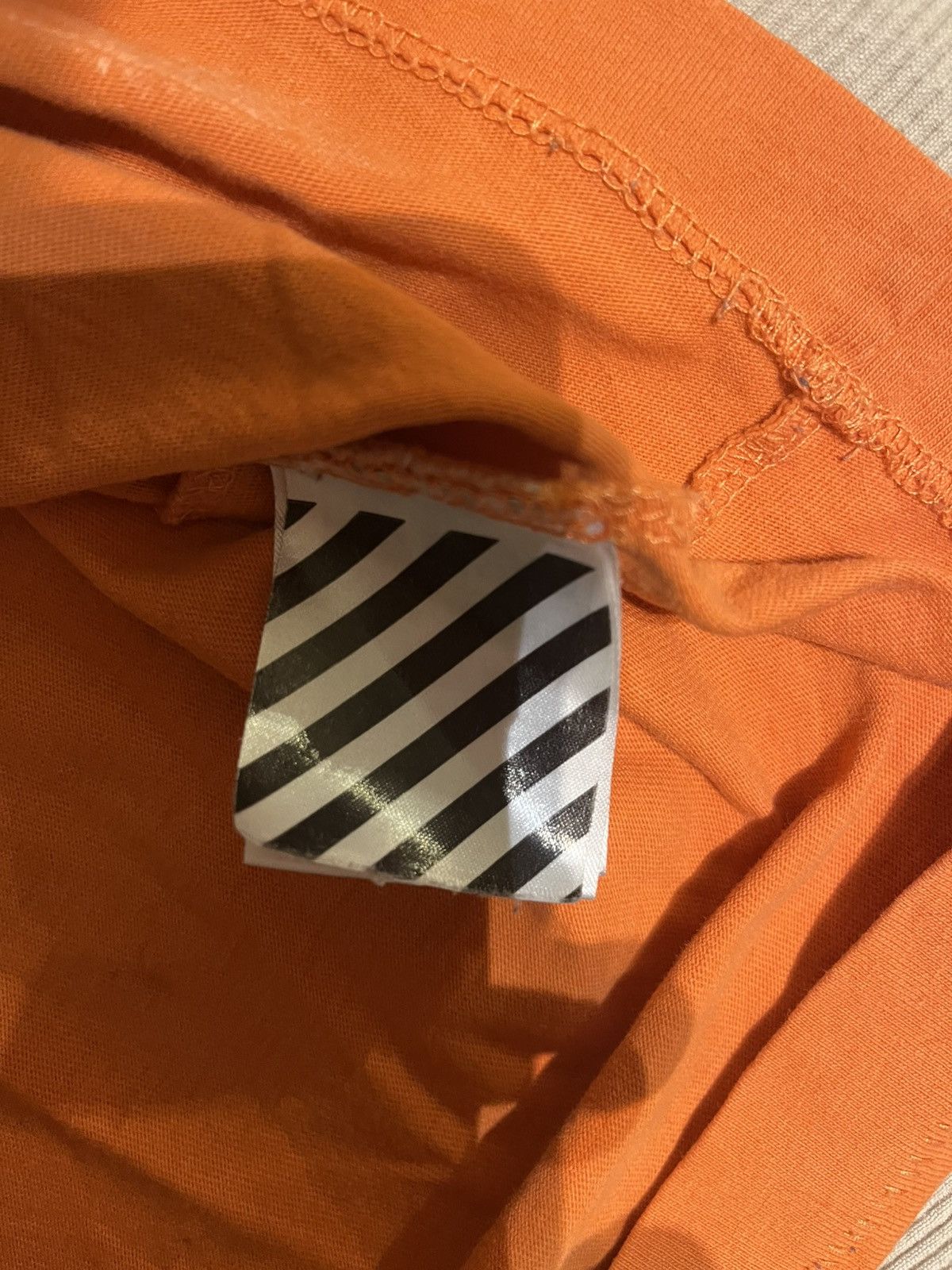 Off-White × Vlone VLONE X Off-White Long Sleeve Size US L / EU 52-54 / 3 - 13 Thumbnail