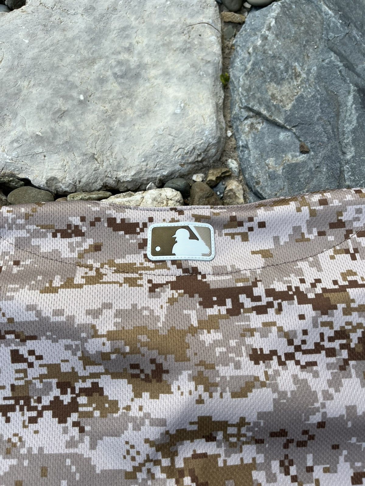 MLB × Majestic Vintage Majestic San Diego Padres button jersey camo shirt Size US XXL / EU 58 / 5 - 20 Thumbnail