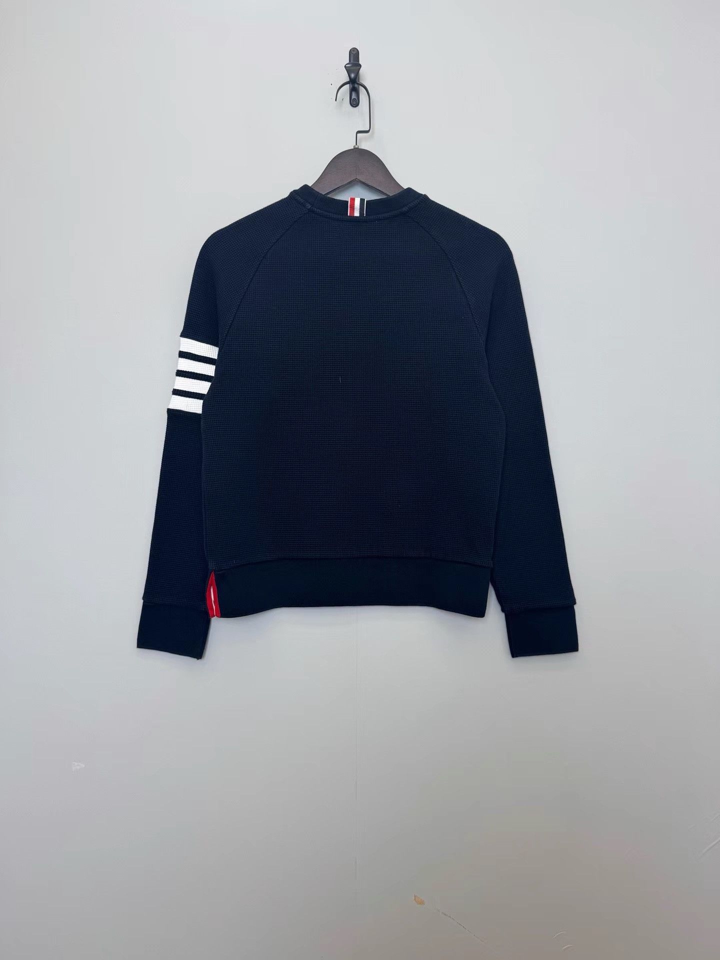 Thom Browne Thom Browne waffle sweatshirt K36 Size US S / EU 44-46 / 1 - 2 Thumbnail