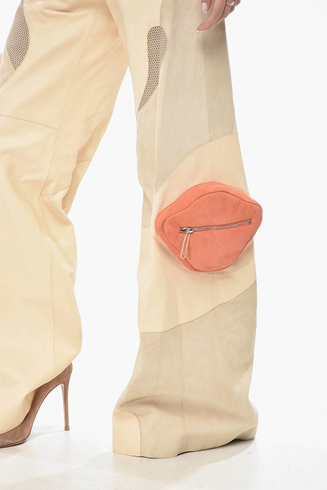 Off-White og1mm0426 Leather Palazzo Pant in Beige Size 28" / US 6 / IT 42 - 2 Thumbnail