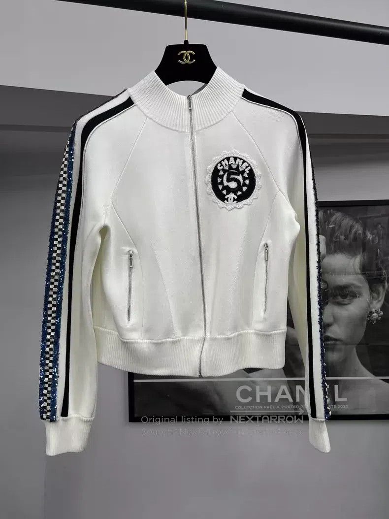 Chanel Chanel 23C Heavy Industry Nail Bead Badge Baseball Jacket Size XS / US 0-2 / IT 36-38 - 1 Thumbnail