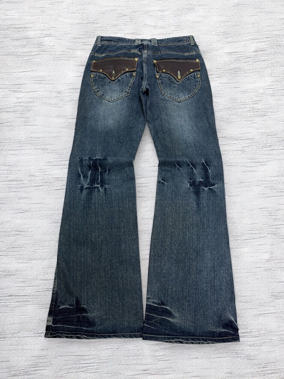 Vintage Vintage Indecent Bootcut Jeans Dark Blue Y2K Leather Pocket Size US 30 / EU 46 - 1 Thumbnail