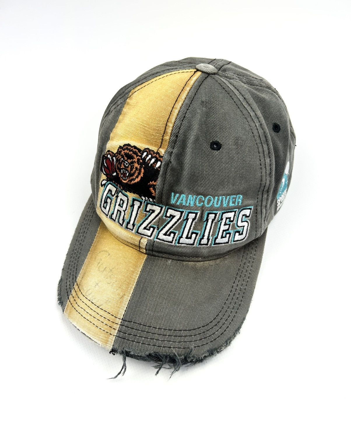 NBA × Vintage Rare Grizzlies Vancouver Cap NBA Vintage Size ONE SIZE - 2 Thumbnail