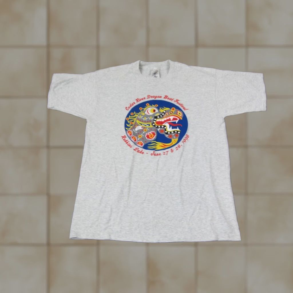 Fruit Of The Loom VINTAGE Dragon Shirt Mens Large Gray Fruit of the Loom Cedar River Boat Festival Robbins Lake 90s Size US L / EU 52-54 / 3 - 1 Thumbnail
