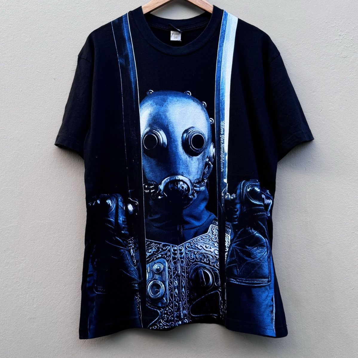 Vintage Vintage hellboy kroenen rare tee Size US XL / EU 56 / 4 - 1 Thumbnail