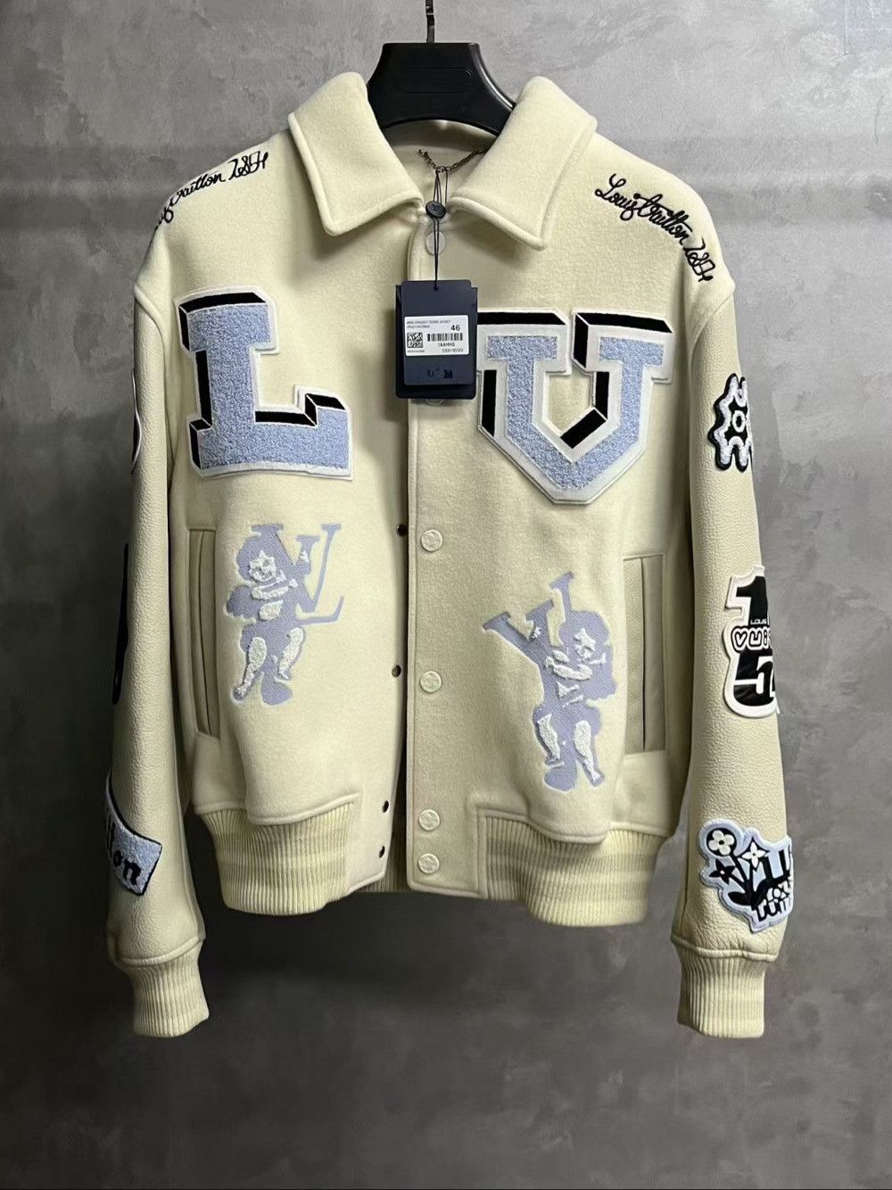 Louis Vuitton Louis Vuitton Patch Varsity Bomber Jacket Size S Size US S / EU 44-46 / 1 - 1 Thumbnail