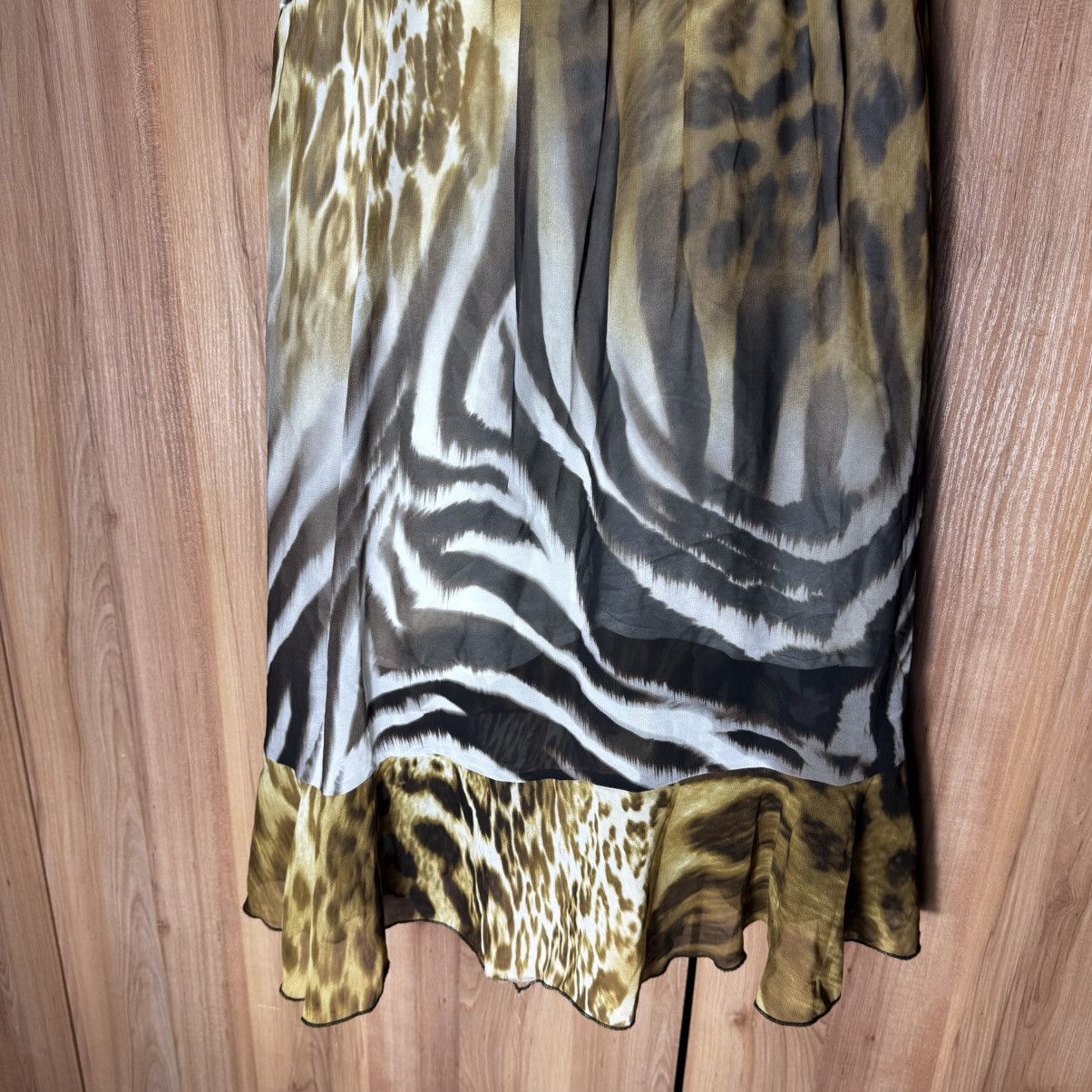 Roberto Cavalli luxury asymmetric roberto cavalli midi dress tiger pattern Size M / US 6-8 / IT 42-44 - 15 Thumbnail