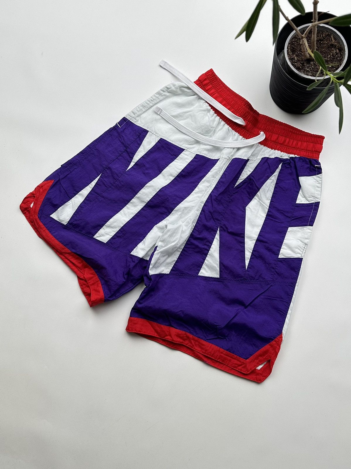 mens nike nylon shorts
