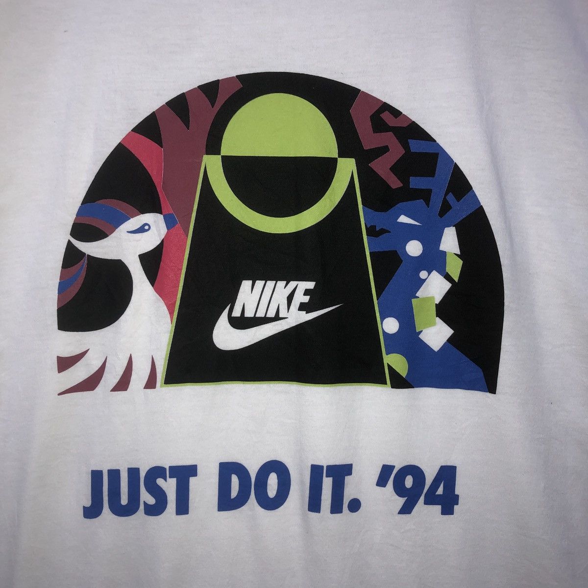 Nike Vintage Nike 3 on 3 T-Shirt Size US XL / EU 56 / 4 - 2 Thumbnail