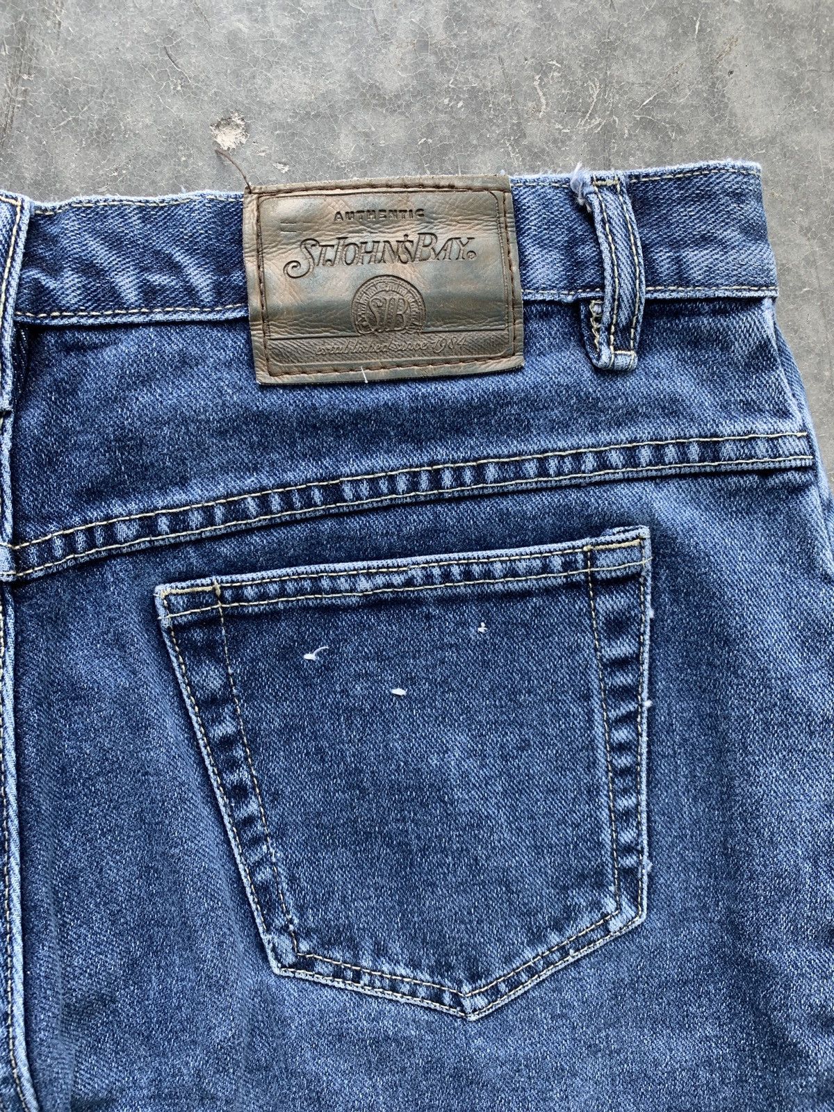 Vintage Vintage Y2K Baggy Jean Shorts Size US 32 / EU 48 - 5 Thumbnail