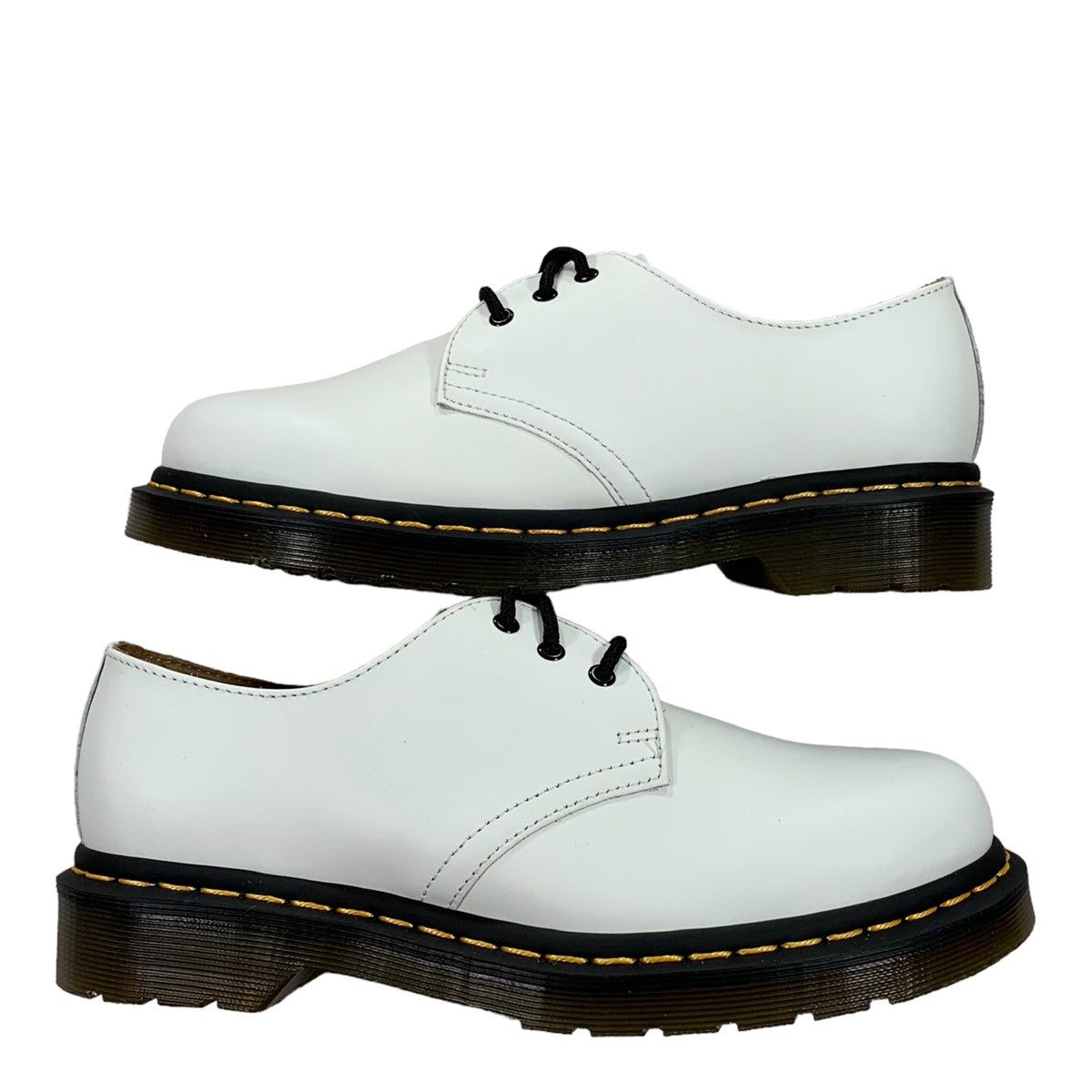 image of Dr Martens Dr. Martens Bex White Smooth Leather Low Top Oxford Shoes, Men's (Size 7)