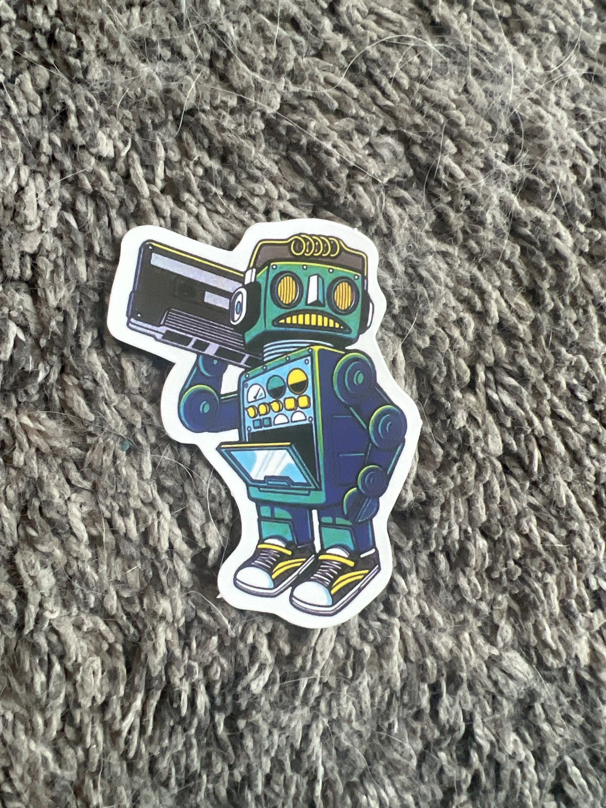 Hypebeast Rockin’ Robot Sticker Size ONE SIZE - 1 Thumbnail