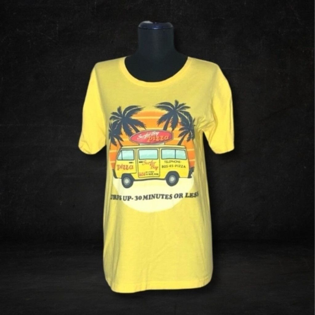 Other BoxLunch Stranger Things Surfer Boy Pizza Van Yellow shirt M Size L / US 10 / IT 46 - 1 Thumbnail