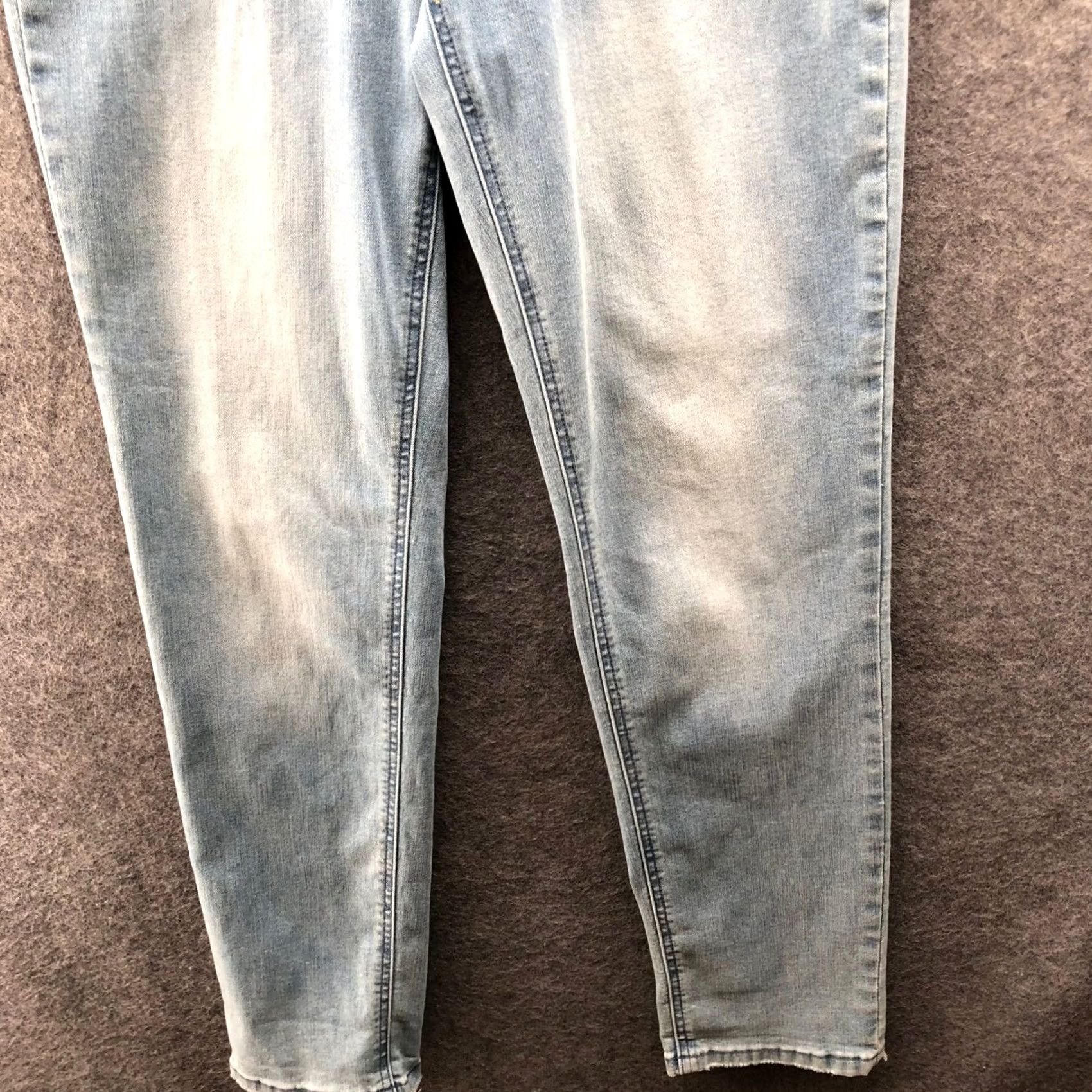 Vintage Judy Blue Boyfriend Fit Jeans Womens 1/25 Light Wash Stretch Blue Low Rise Denim 5-Pocket Design Jeans Womens Size 25" / US 0 / IT 36 - 4 Thumbnail