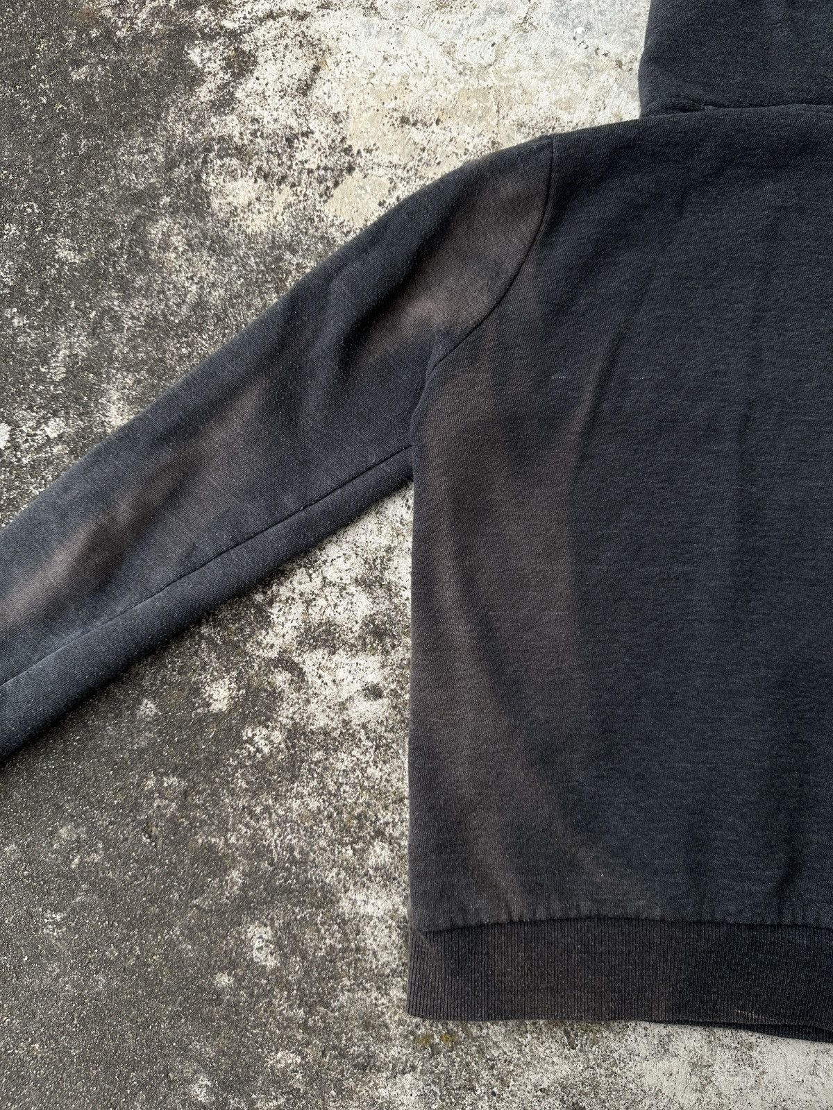 Vintage Sunfaded Charcoal grey sun bleach zip up hoodie y2k Size US S / EU 44-46 / 1 - 4 Thumbnail