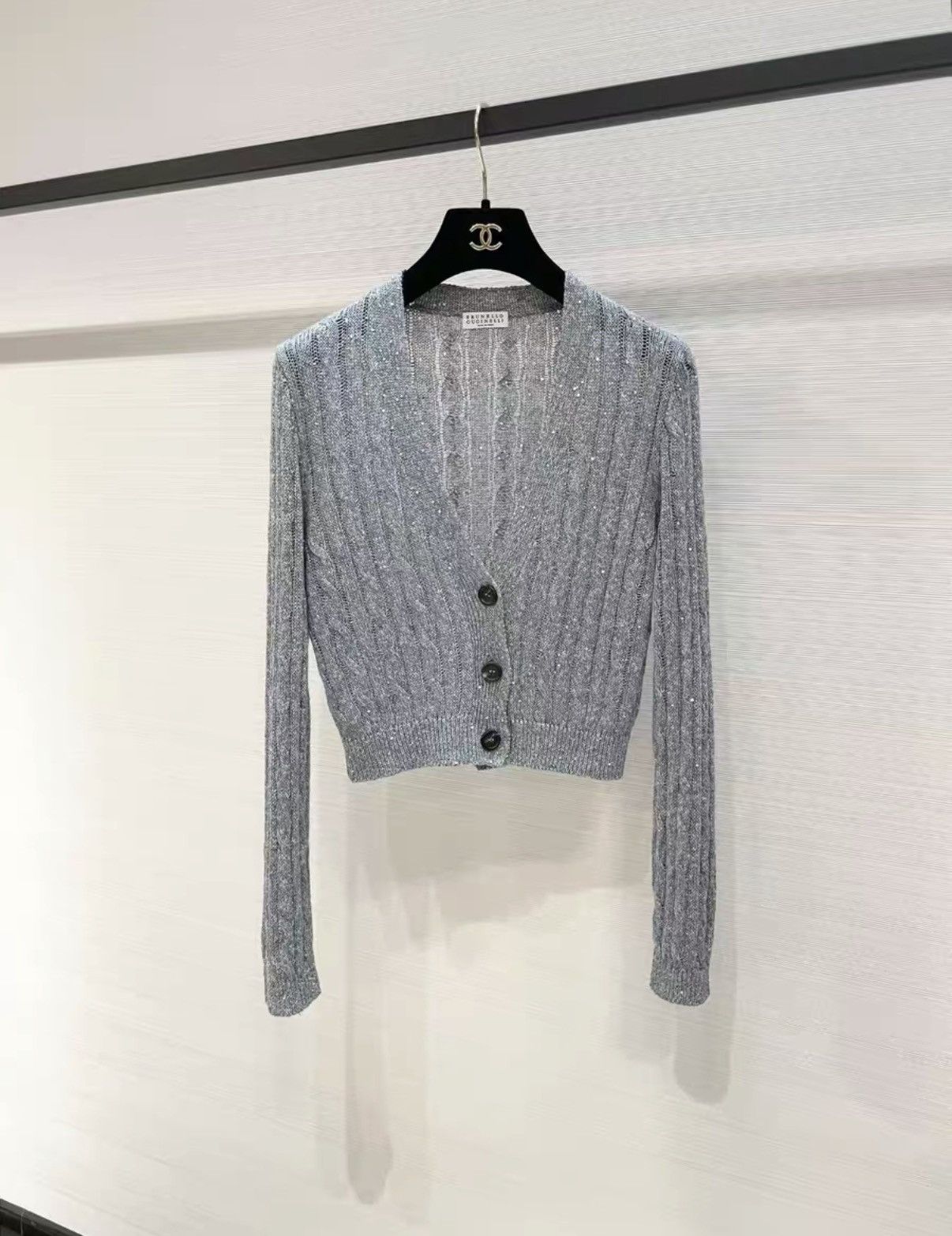 Brunello Cucinelli Brunello Cucinelli Sequin Embellished Knit Cardigan J33 Size XS / US 0-2 / IT 36-38 - 1 Thumbnail