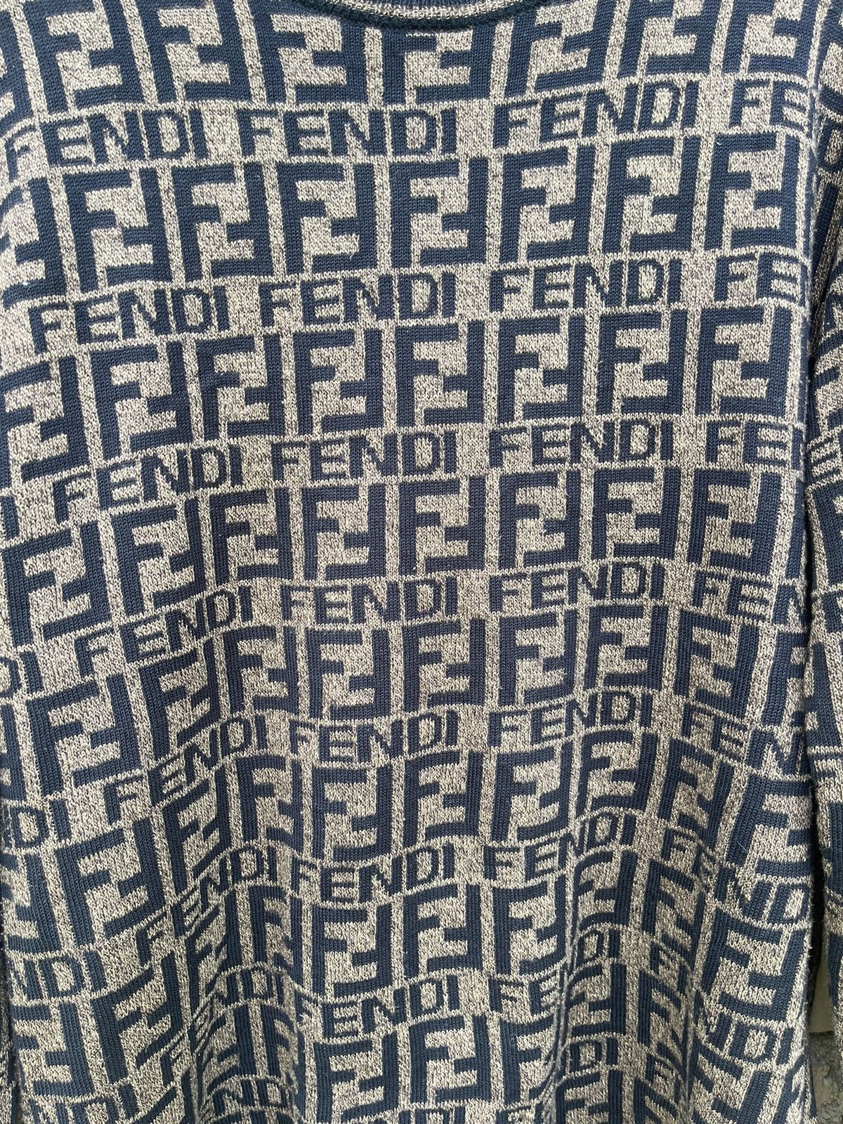 Fendi Fendi monogram knitwear Size M / US 6-8 / IT 42-44 - 6 Thumbnail