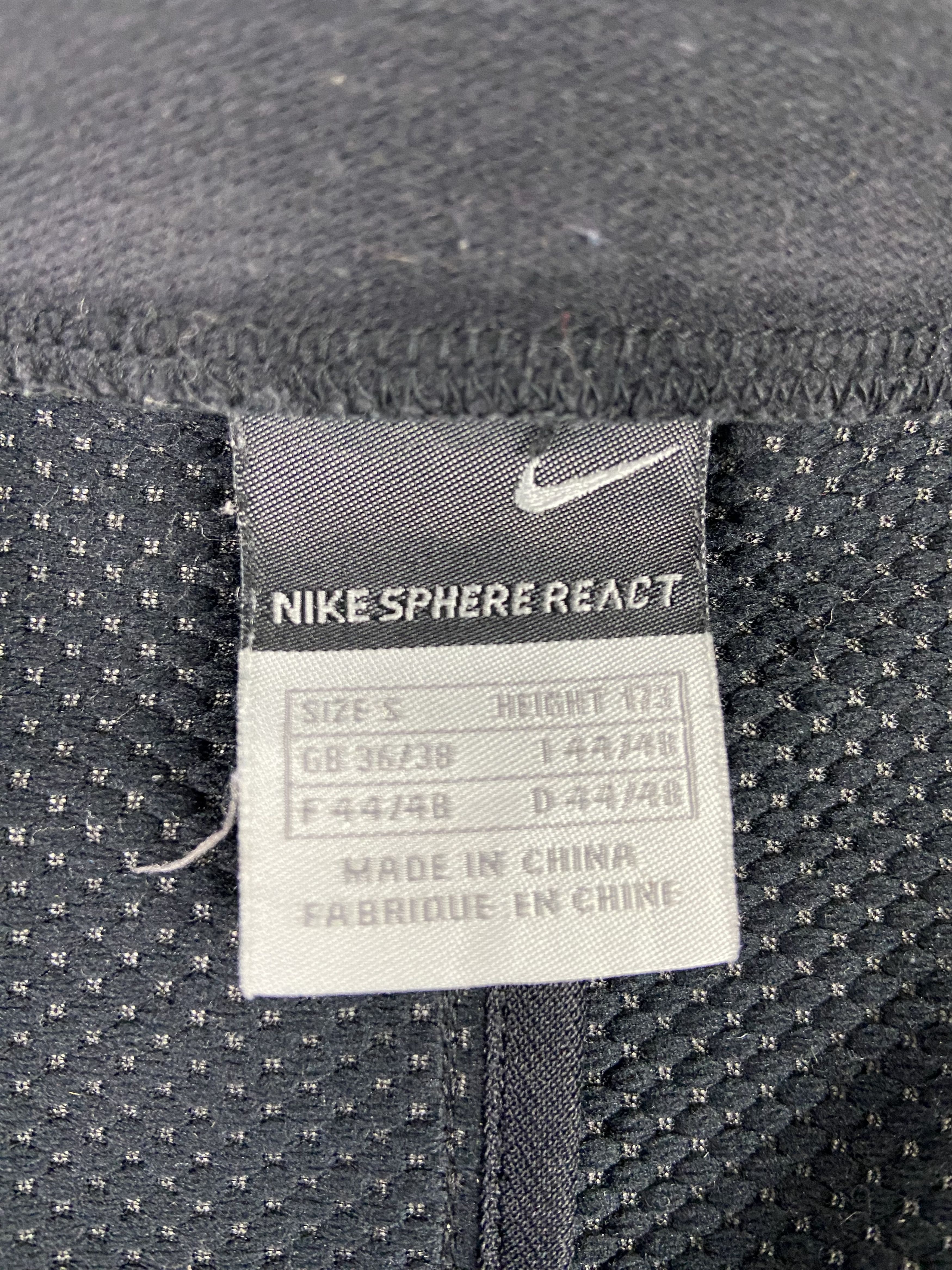 Nike × Vintage Nike Sphere React Zip Jacket Vintage, size S, zip-up Size US S / EU 44-46 / 1 - 14 Thumbnail