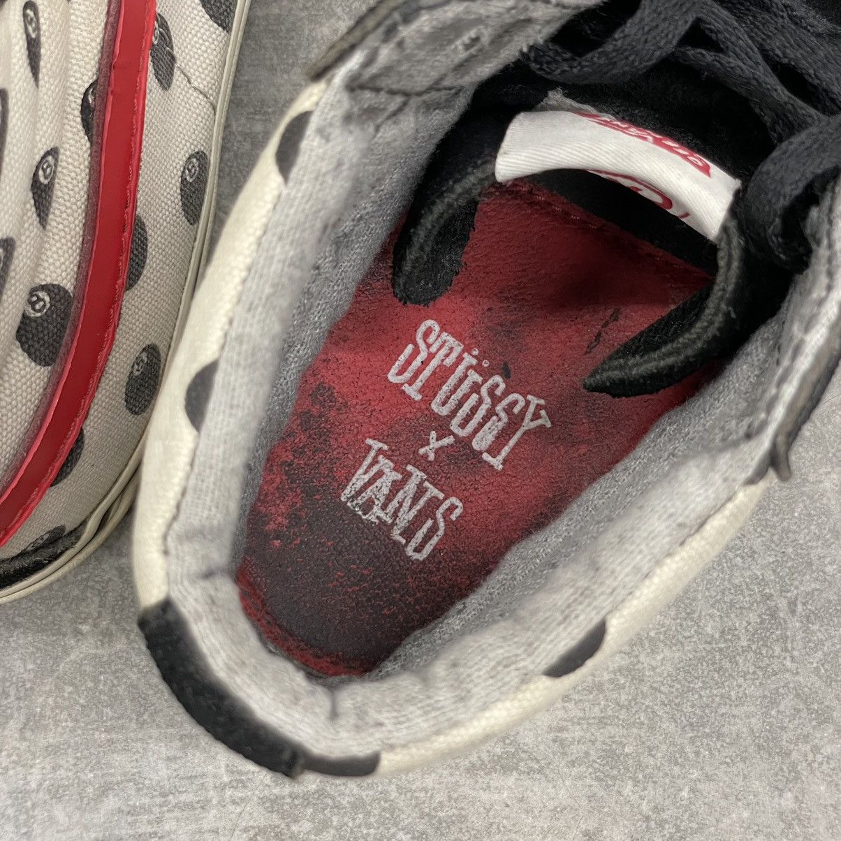 Stussy × Vans Stussy x Vans Vault Sk8-Hi LX 8-Ball UK8 US9 White Red Rare Size US 9 / EU 42 - 10 Thumbnail