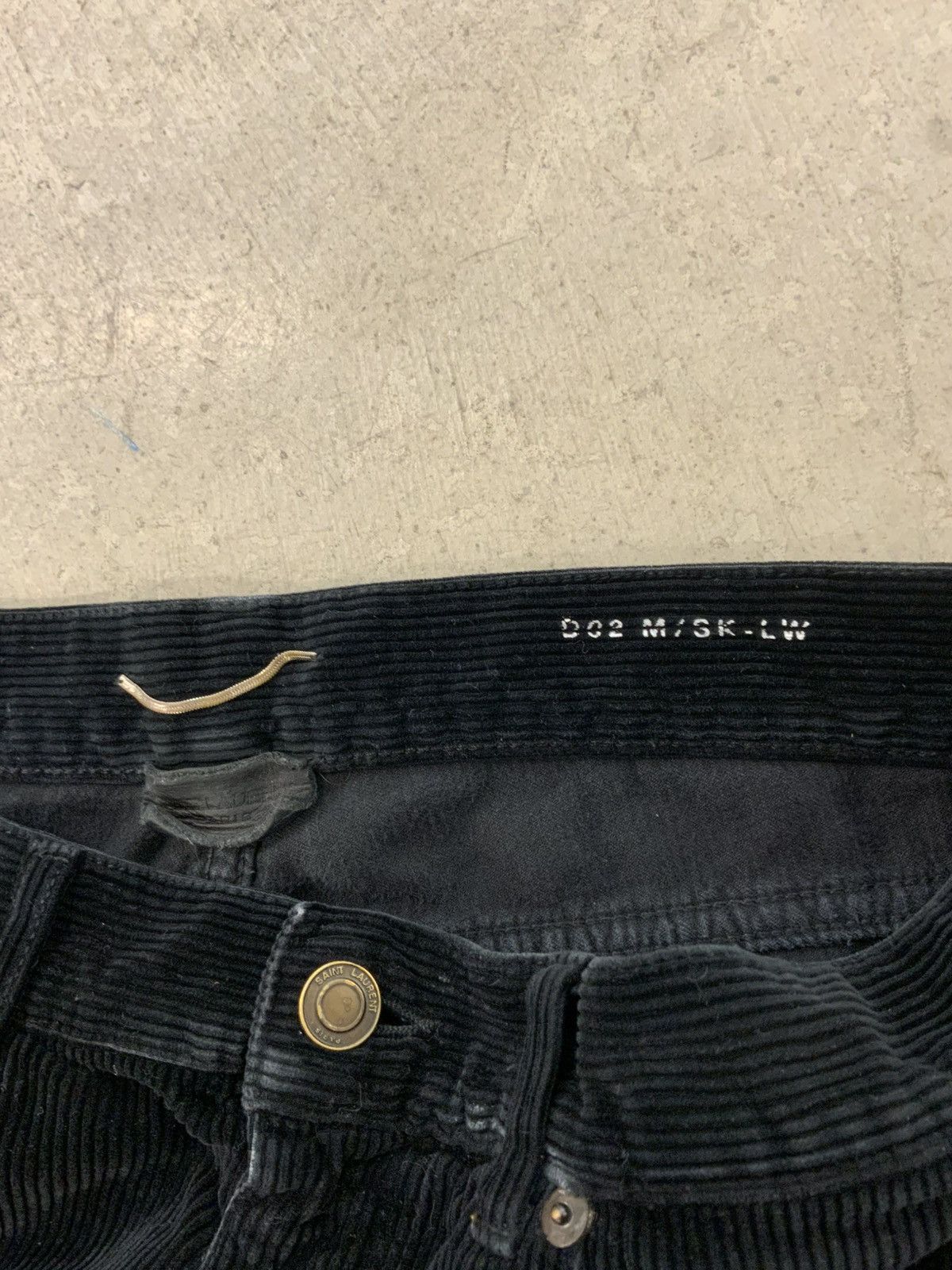 Saint Laurent Paris SAINT LAURENT PARIS CORDUROY PANTS Size US 31 - 3 Thumbnail