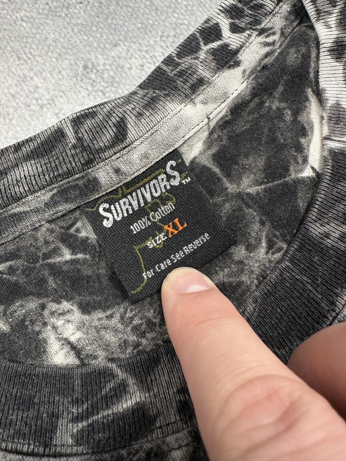Affliction Survivors Smoking Skull All Over Studded Graphic Rock N Roll Size US XL / EU 56 / 4 - 5 Thumbnail