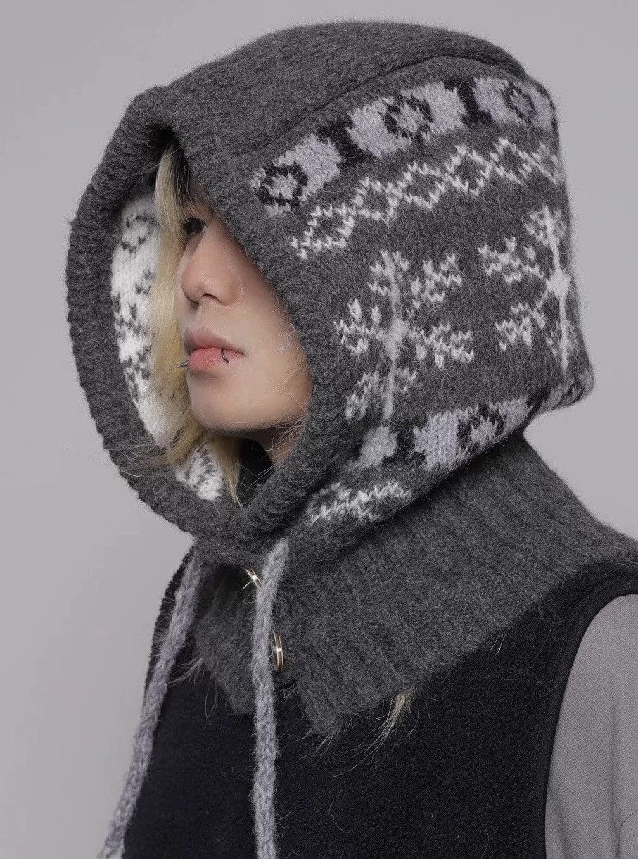 Japanese Brand Outdoor retro vintage y2k snowflake knit hooded cowl scarf Size ONE SIZE - 1 Thumbnail