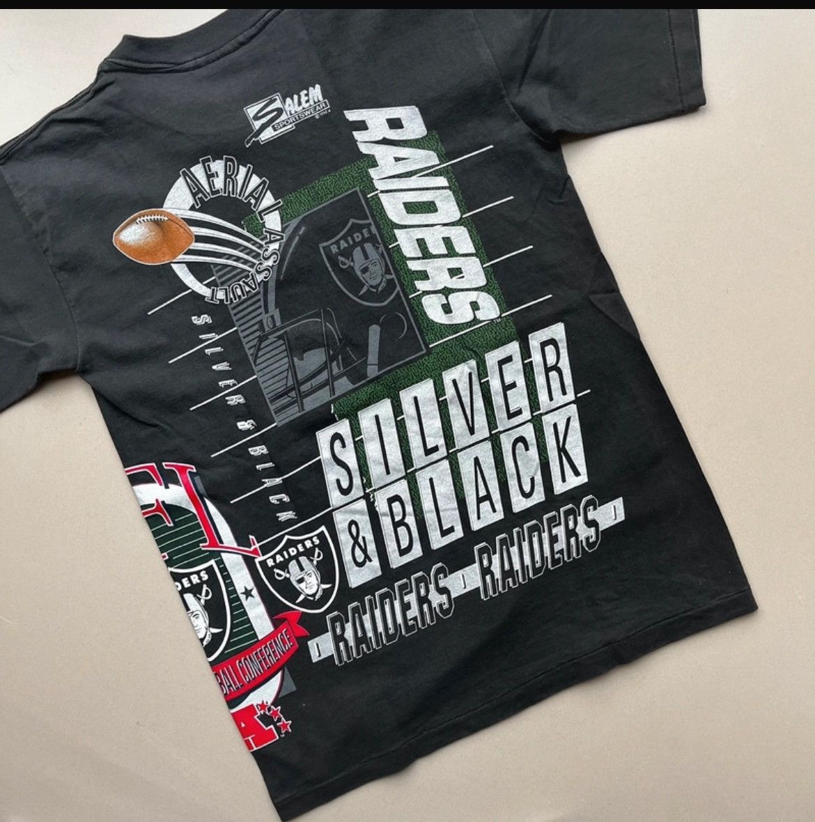 NFL × Salem Sportswear × Vintage Vintage Los Angeles Raiders NFL Salem Sportswear Tee Size US M / EU 48-50 / 2 - 3 Thumbnail