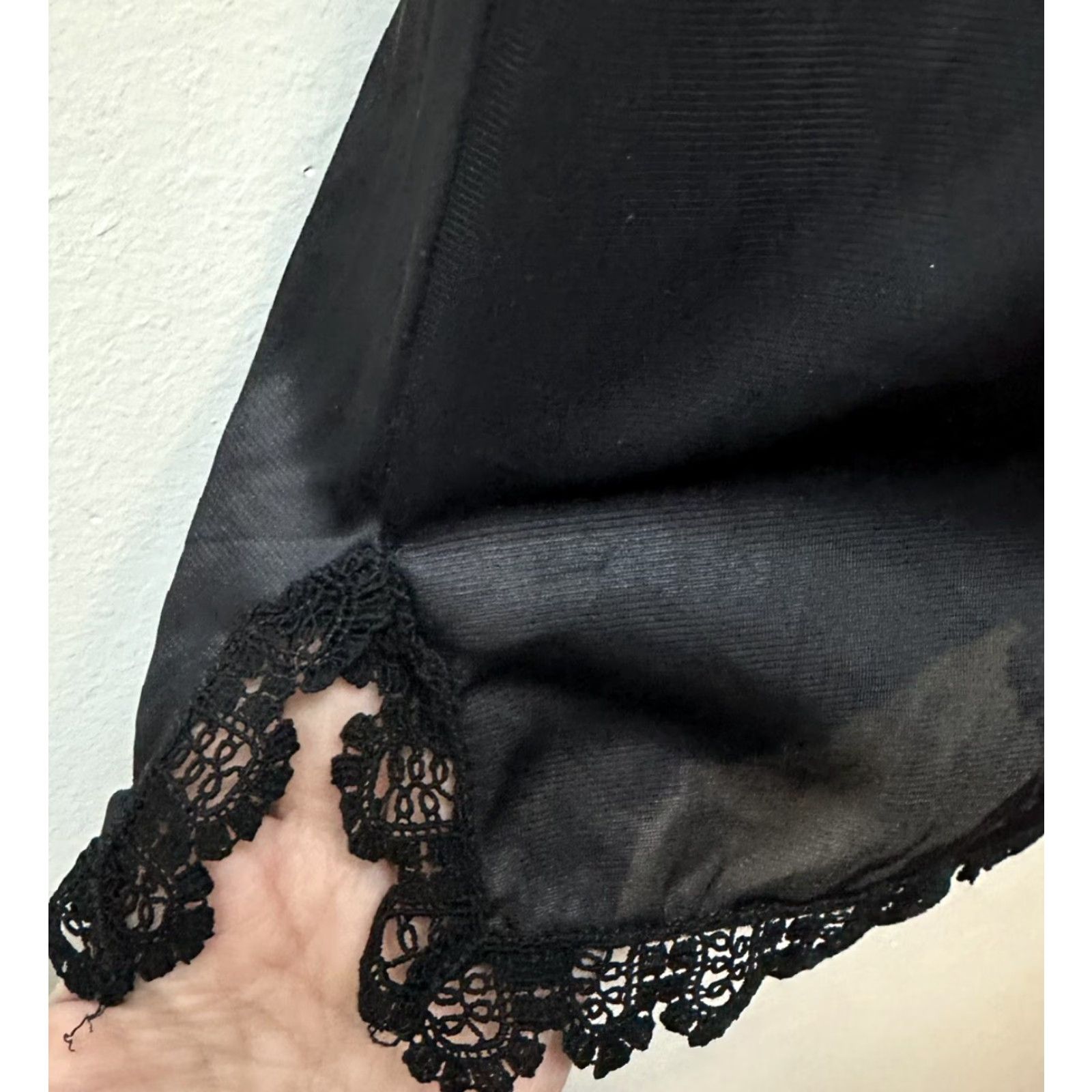 Vintage VINTAGE Black Pettipants Tap Panties Nylon Gusset Lace Trim Pillow Tab Size S Size 28" / US 6 / IT 42 - 4 Thumbnail