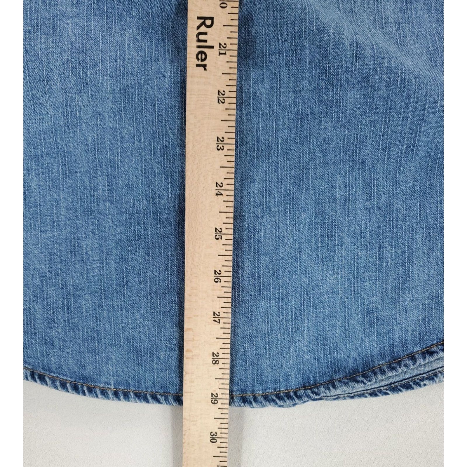 Levi's VINTAGE Levi's Shirt Denim Button Up Long Sleeve Metal Button Blue Mens L Size US L / EU 52-54 / 3 - 7 Thumbnail