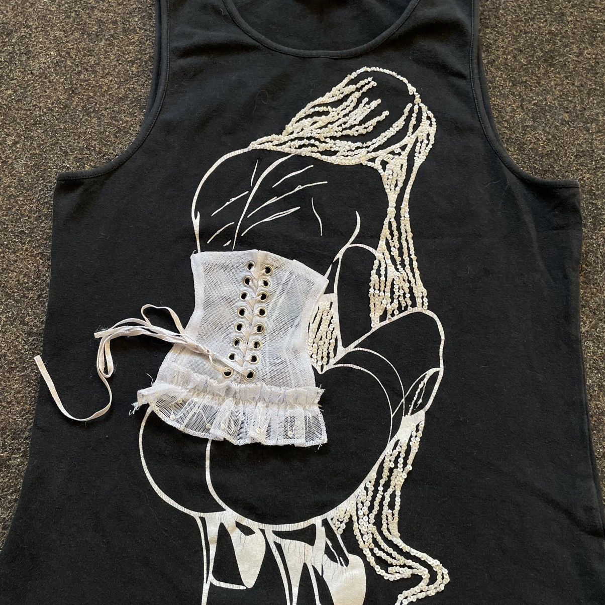 Vintage Vintage Y2K Graphic Tank Top Devil Art Black Goth Slim S Size S / US 4 / IT 40 - 2 Thumbnail