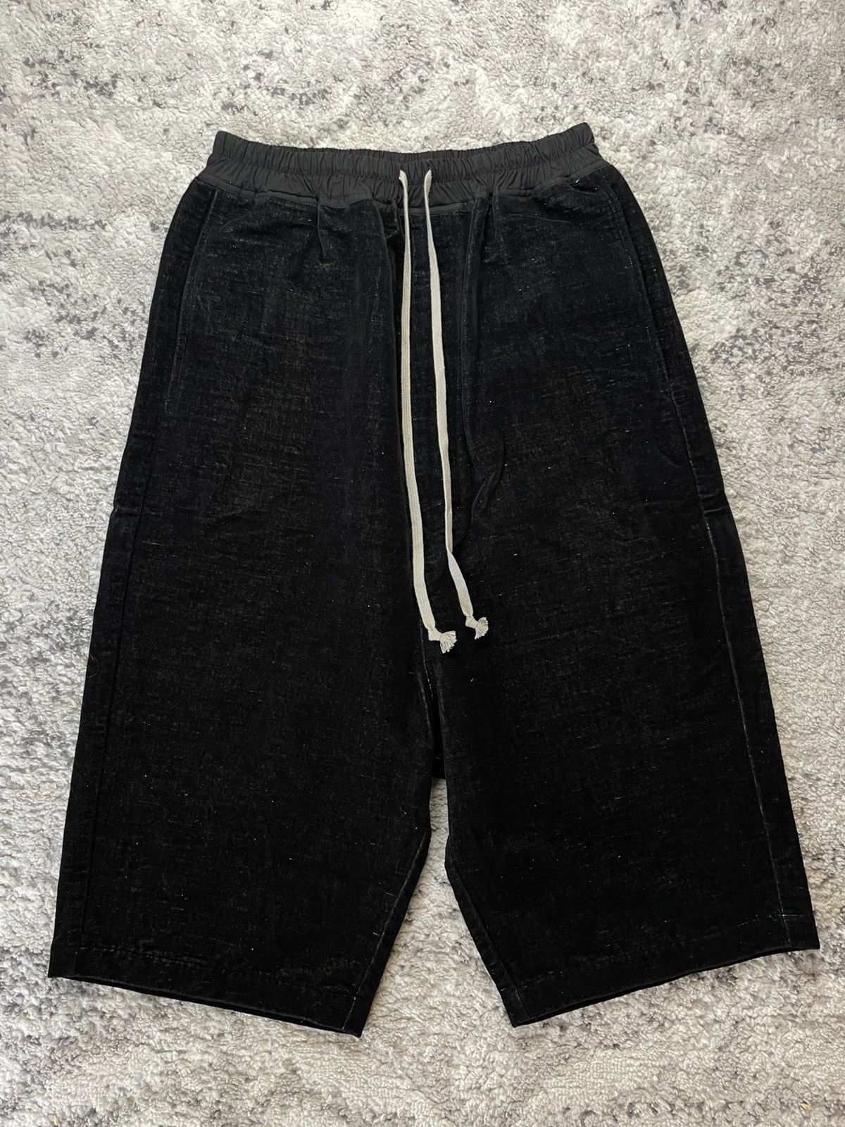 Rick Owens Karloff Shorts Black | Grailed