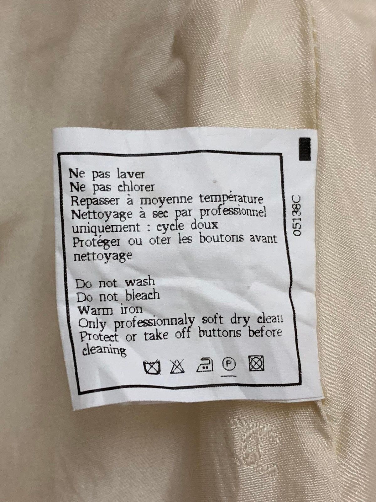 Chanel 🔥VTG CHANEL MINI SKIRTS Size 26" / US 2 / IT 38 - 4 Thumbnail