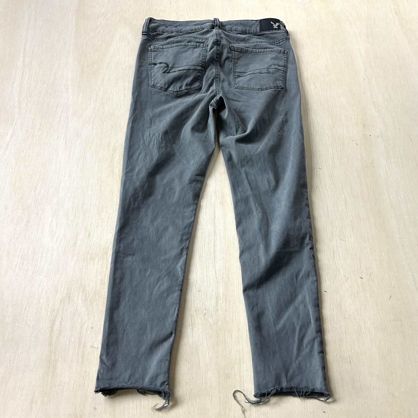 American Eagle Outfitters American Eagle Outfitters Womens 8 Short Gray High Rise Jegging Jeans Stretch Size 30" / US 8 / IT 44 - 4 Thumbnail