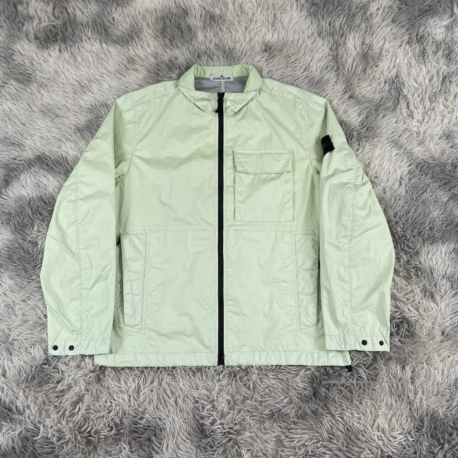 Stone Island stone island light green 3L TC zip jacket. Size US XL / EU 56 / 4 - 1 Thumbnail