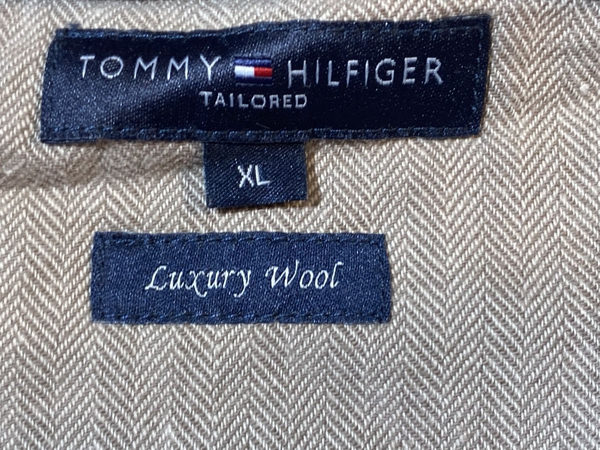 Designer × Tommy Hilfiger Tommy Hilfiger Luxury Wool men’s sweater size XL Size US XL / EU 56 / 4 - 3 Thumbnail