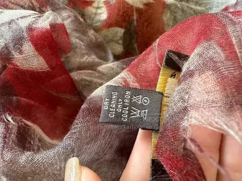 Loro Piana Loro Piana Cashmere Scarf Size ONE SIZE - 5 Thumbnail