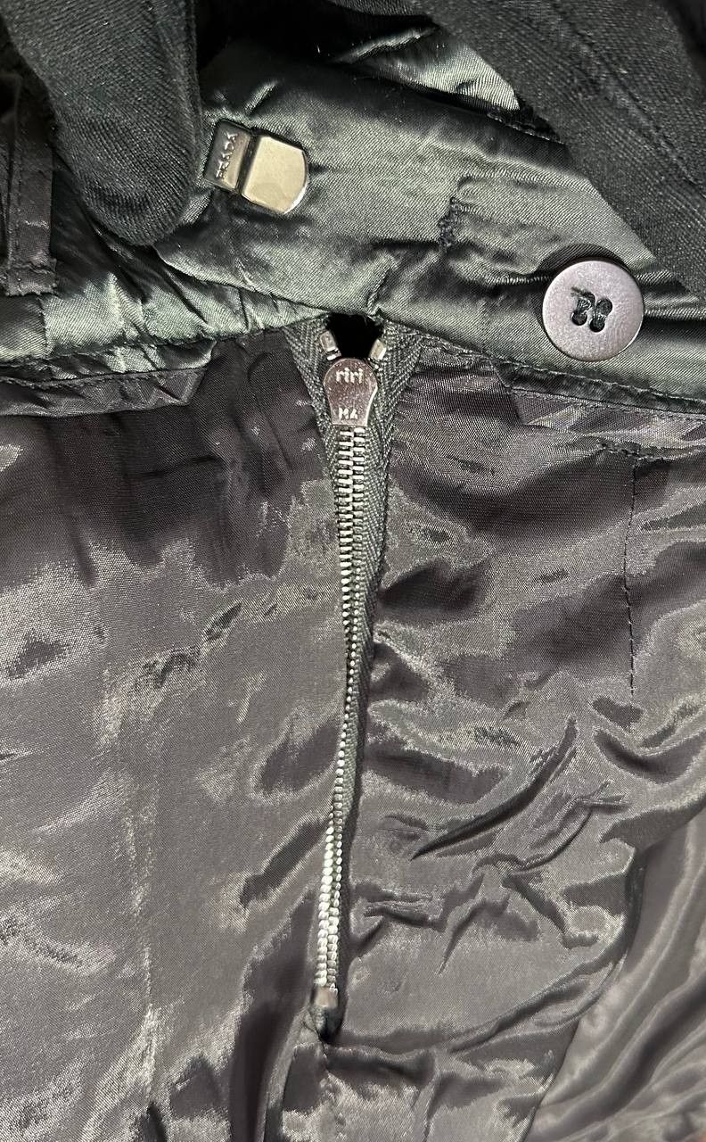 Prada PRADA SS2008 textured mini skirt nylon c2037-00002 RARE Size 28" / US 6 / IT 42 - 3 Thumbnail