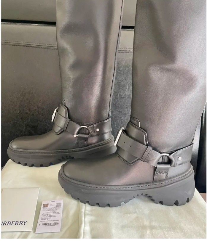 Burberry BNWT BNWT Burberry High Stomp Black Leather Boots Size US 7 / IT 37 - 4 Thumbnail