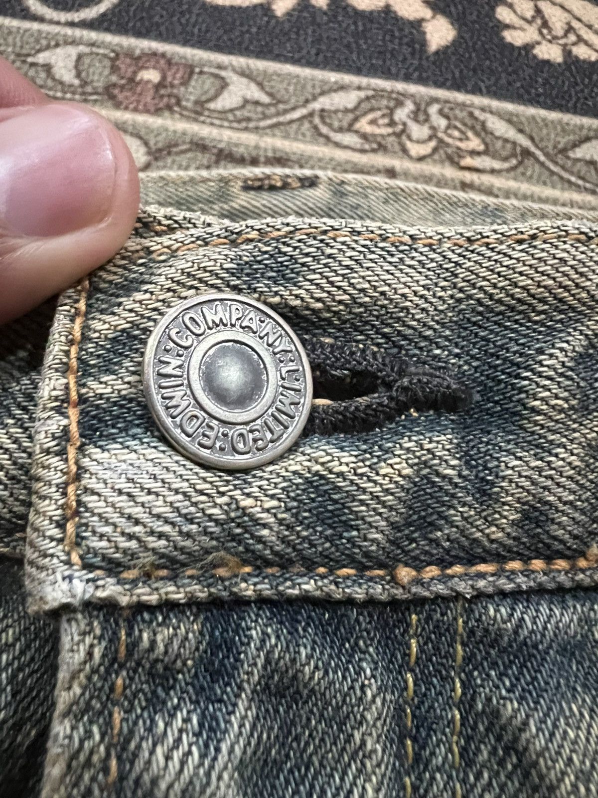 Edwin 💥Baggy💥 Edwin EXCLUSIVE Vintage XV 445 Faded Jeans Size US 29 - 10 Thumbnail
