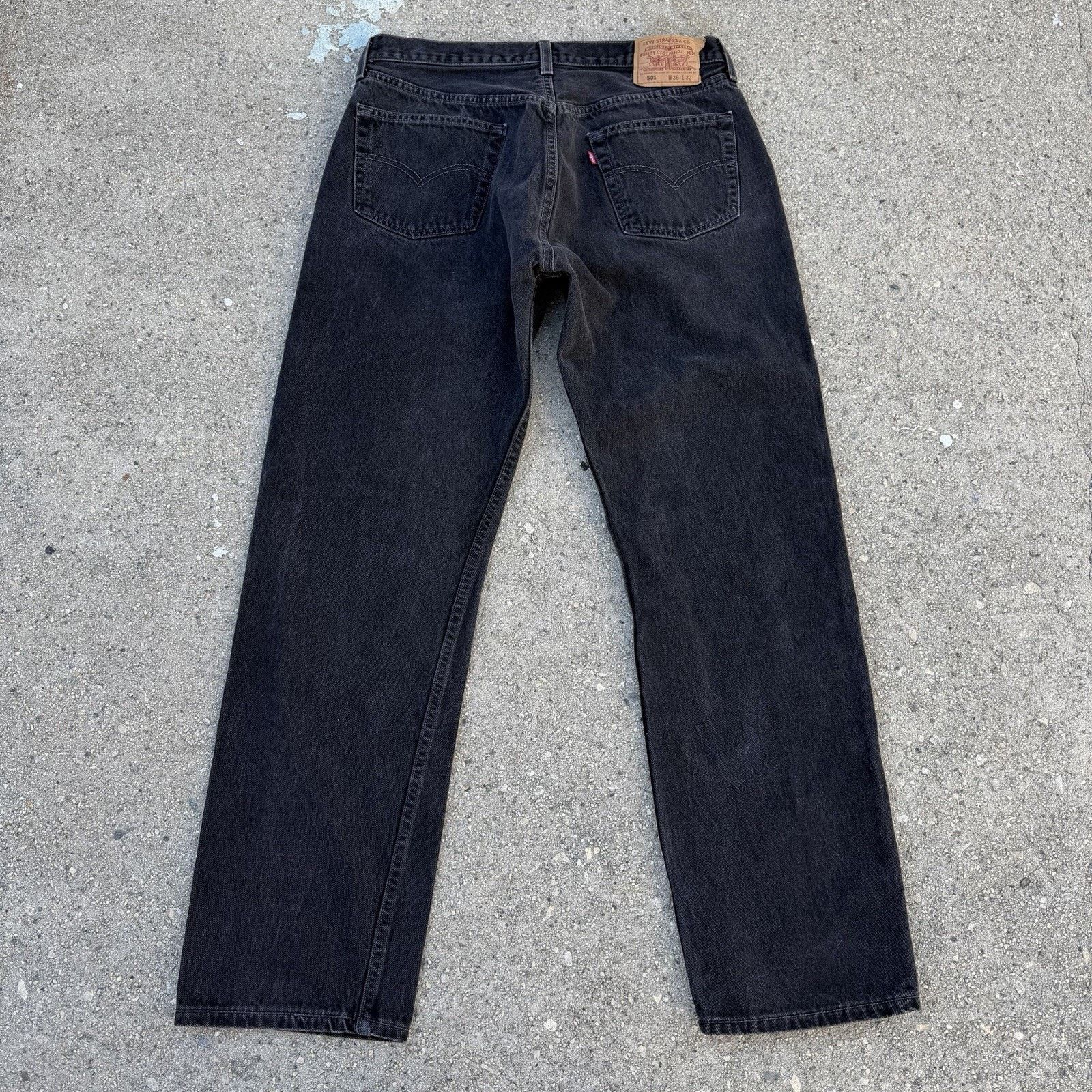 Essentials × Levi's × Vintage Vintage Levis 501 Straight Black Denim Jeans 36x32 Act 34x30 Size US 36 / EU 52 - 4 Thumbnail