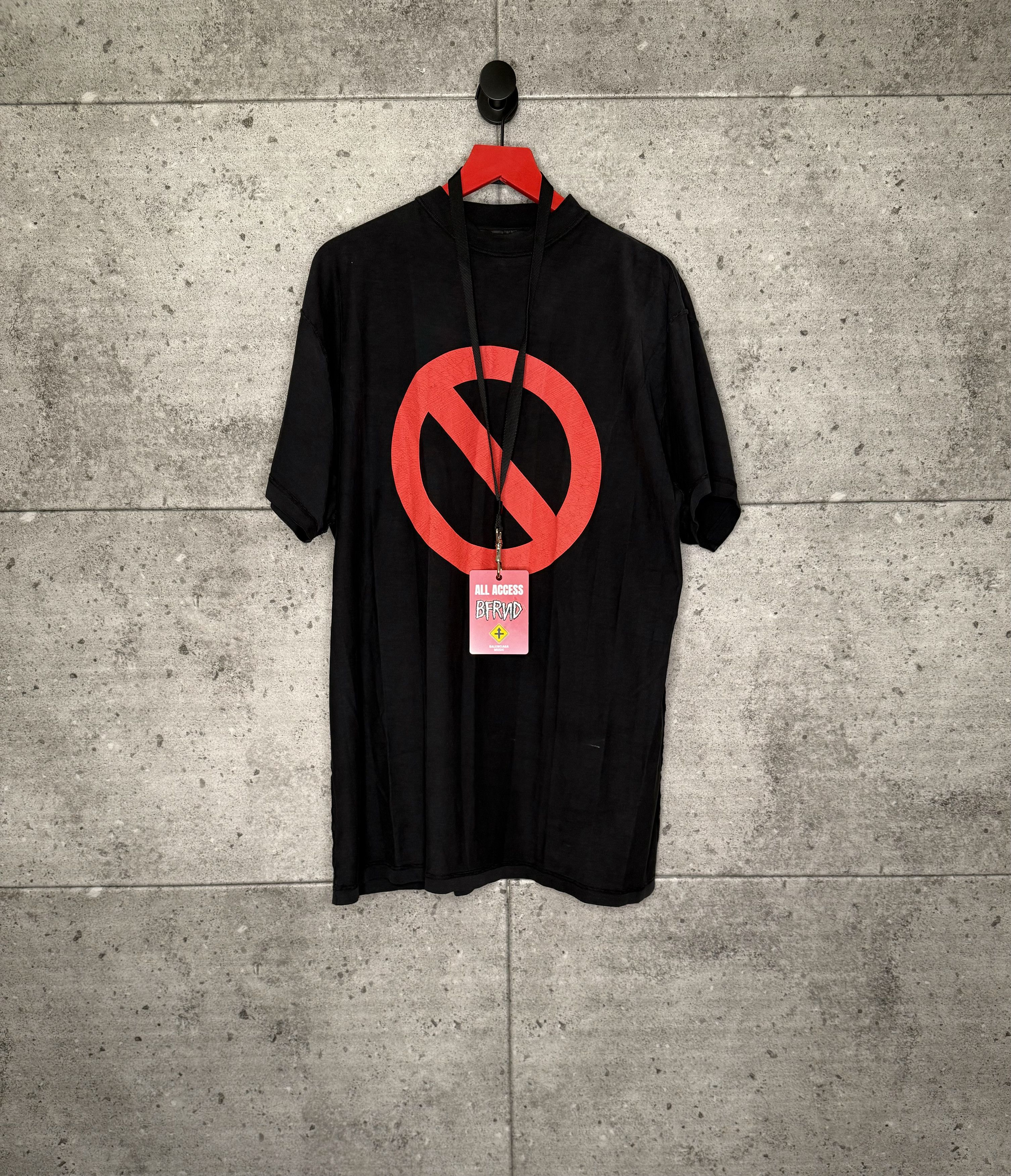 Balenciaga Balenciaga BFRND limmited edition 386/1139 t shirt