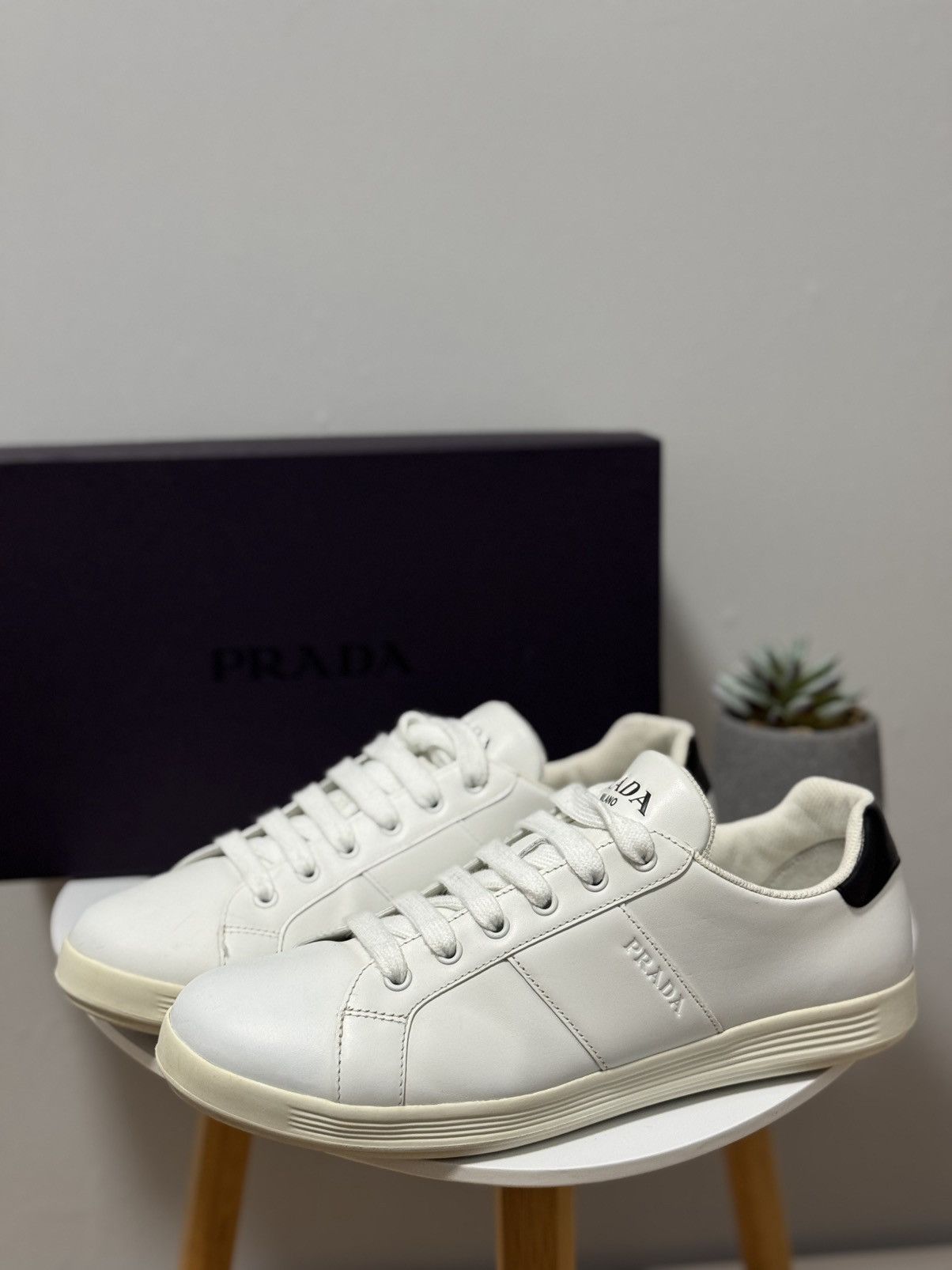 Prada Prada white leather sneakers men us 8 eur 41 Size US 8 / EU 41 - 1 Thumbnail