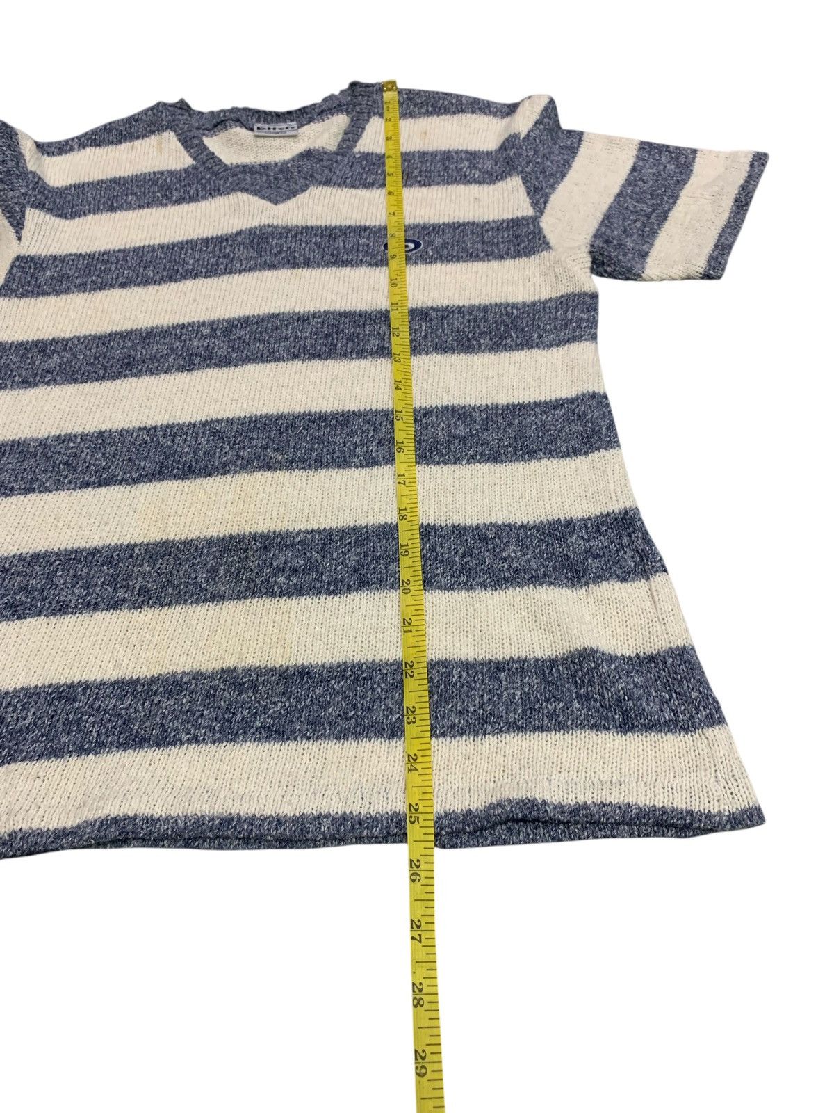 Japanese Brand Vintage 90's Bitch Skateboard V-Neck Knitwear T Shirt Size US M / EU 48-50 / 2 - 8 Thumbnail