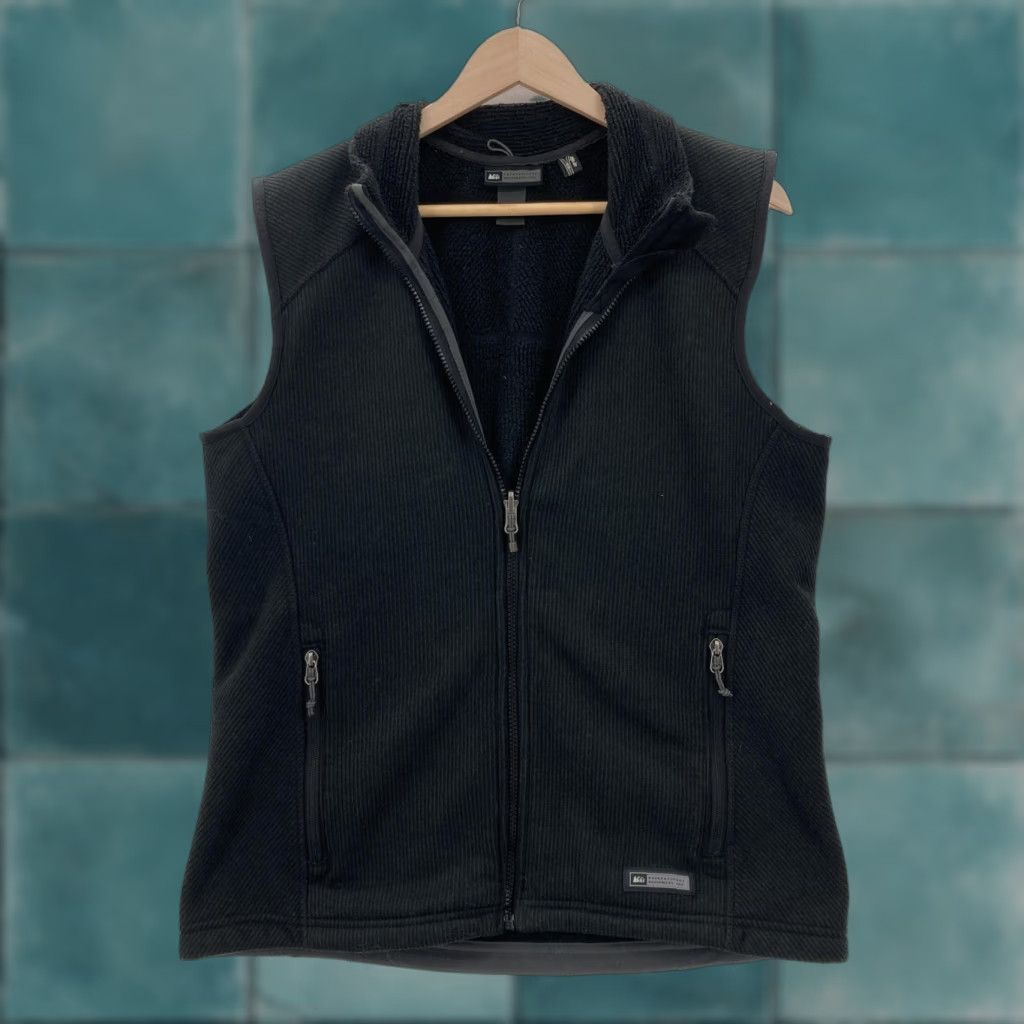 Vintage VINTAGE REI Vest Womens Large Black Polartec Fleece Zip Up Outdoors Hiking Layering Warm Size M / US 6-8 / IT 42-44 - 1 Thumbnail